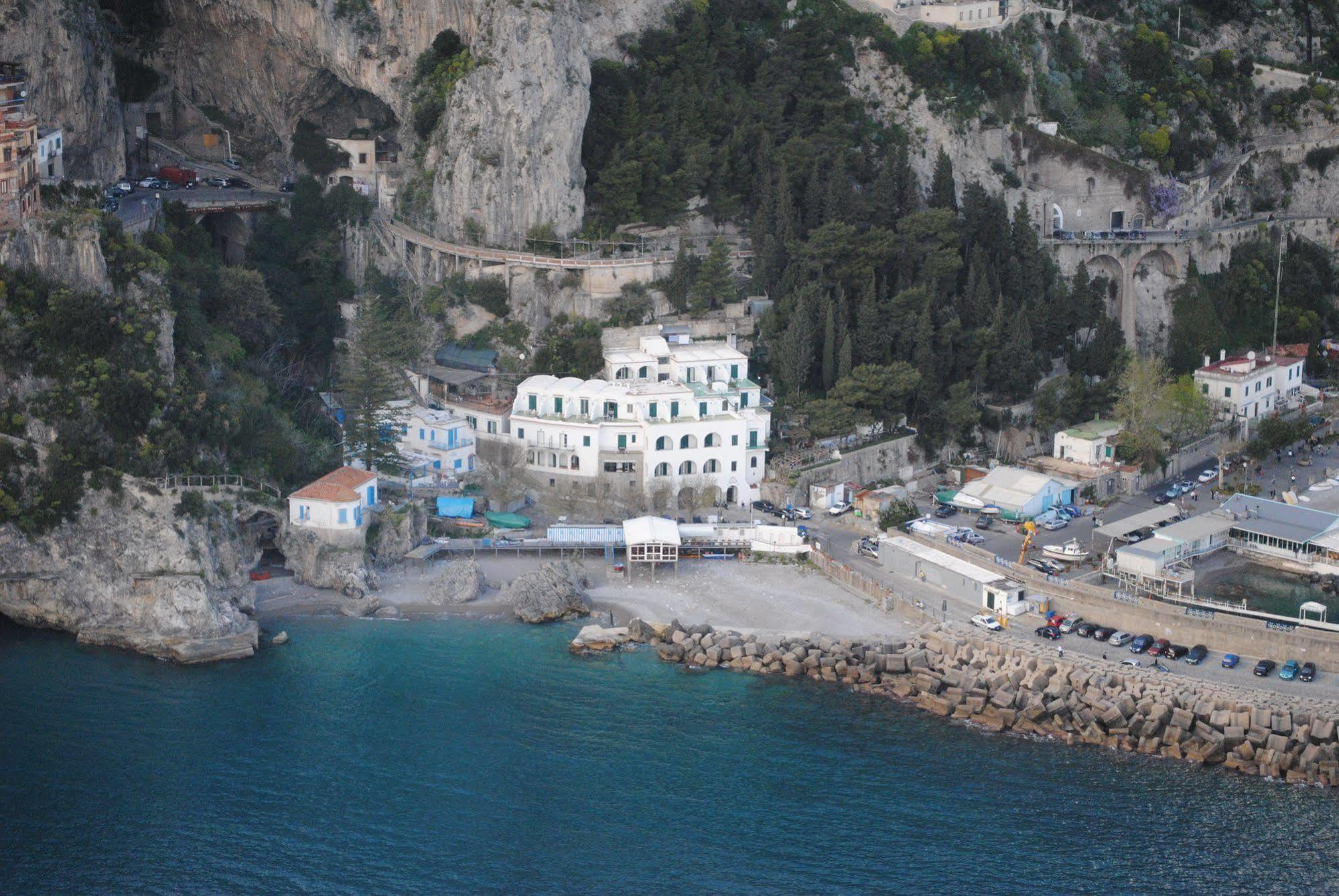 Hotel Aurora Amalfi Luaran gambar
